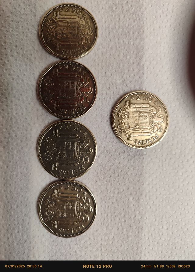 LOTE 5 MONEDAS DE 2,50 PTS 1953