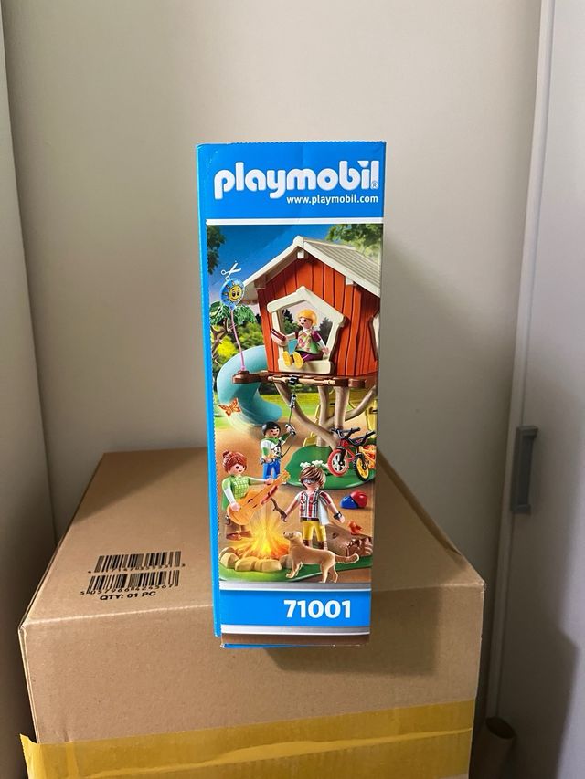 Playmobil Casa del Árbol con Tobogán