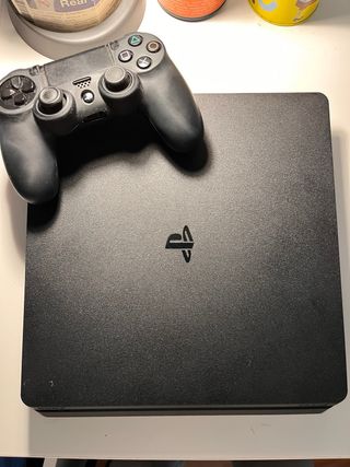 Ps4 slim con mando 1TB