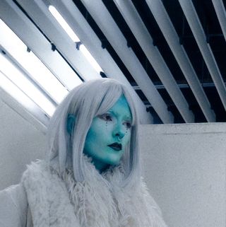 Peluca corta bob blanco