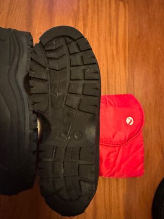 BOTAS DE NIEVE NIÑO/A DE FORUM SPORT. TALLA 34/35