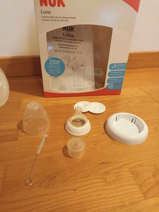 Sacaleches eléctrico Nuk + esterilizador
