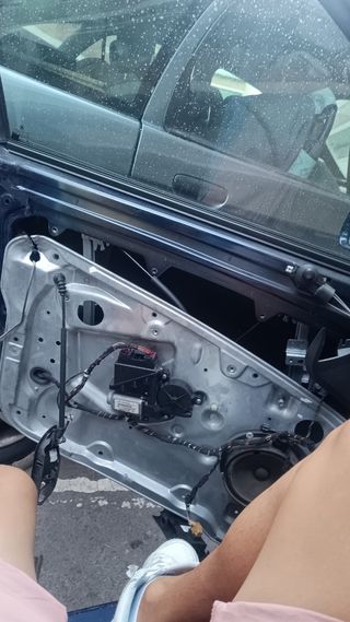 Cerrajería soldadura elevalunas