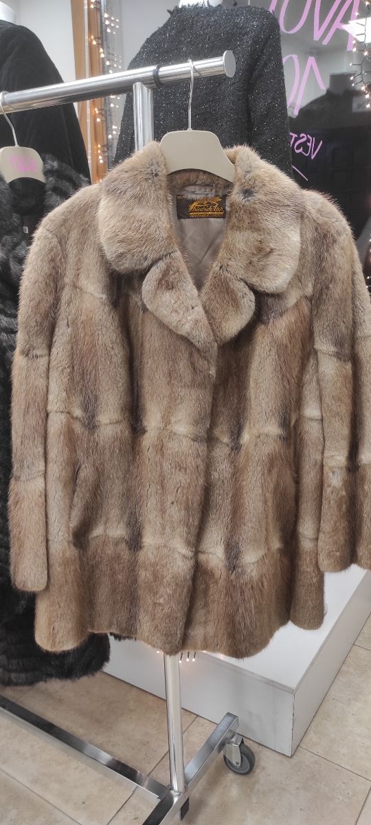 Cappotto in pelliccia di coniglio T44