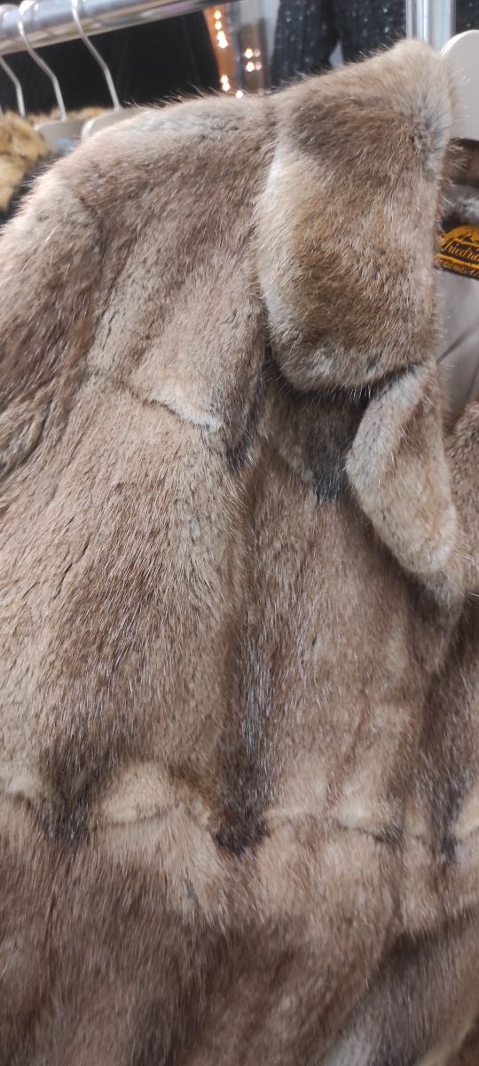 Cappotto in pelliccia di coniglio T44