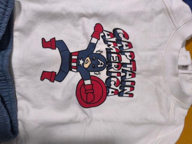 Chándal Marvel bebe