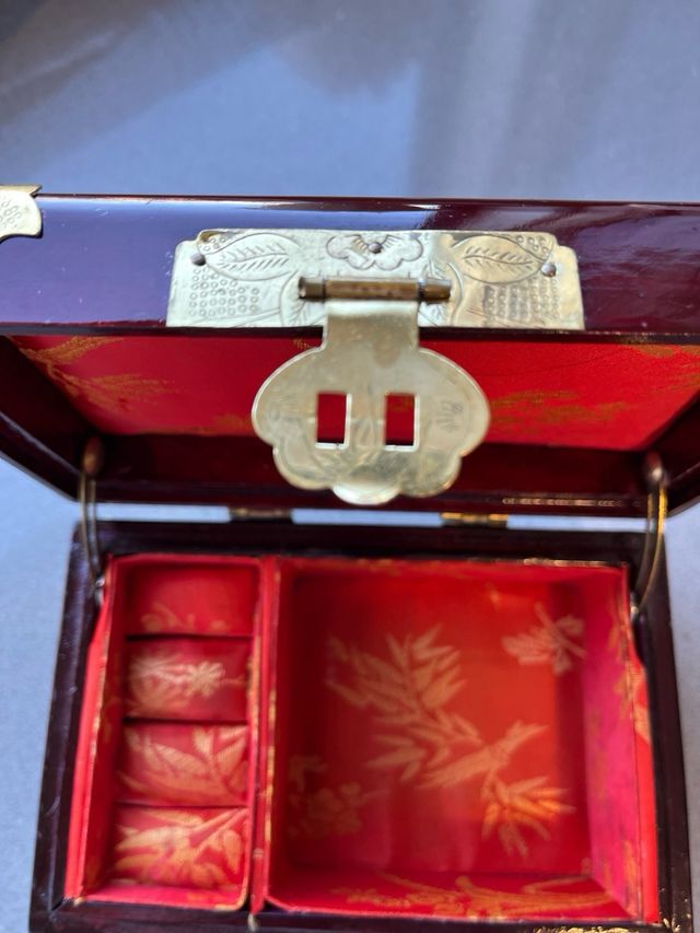 Scatola di gioielli vintage