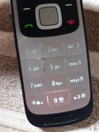 Nokia 2720