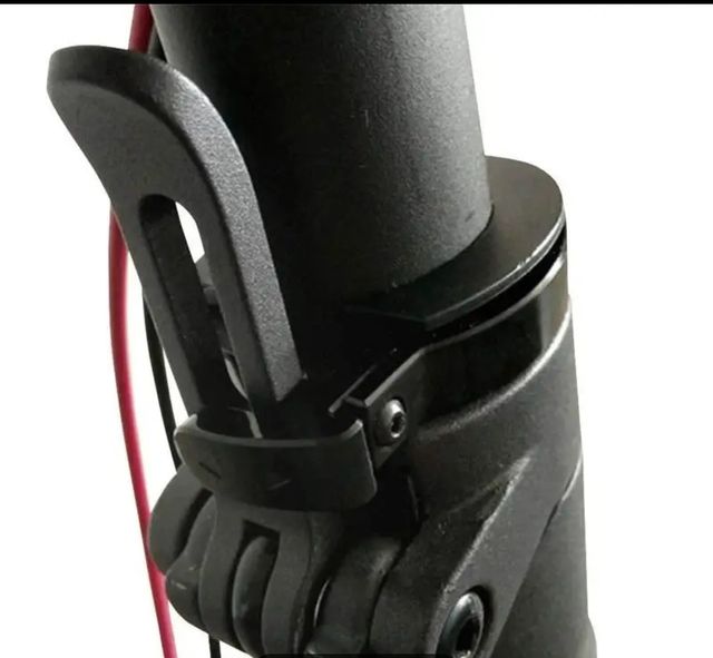 Se instala cámara de rueda patineta Xiaomi m365