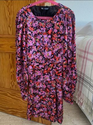 Vestido Zara