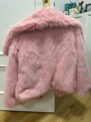 Abrigo de pelo rosa