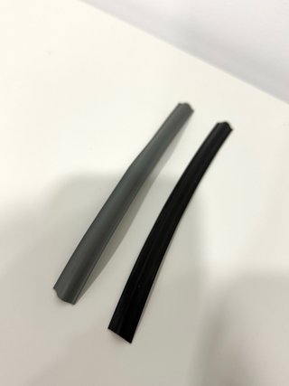 Cubretornillos gris/negro 13mm