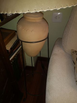 Lámpara de pie terracota y forja