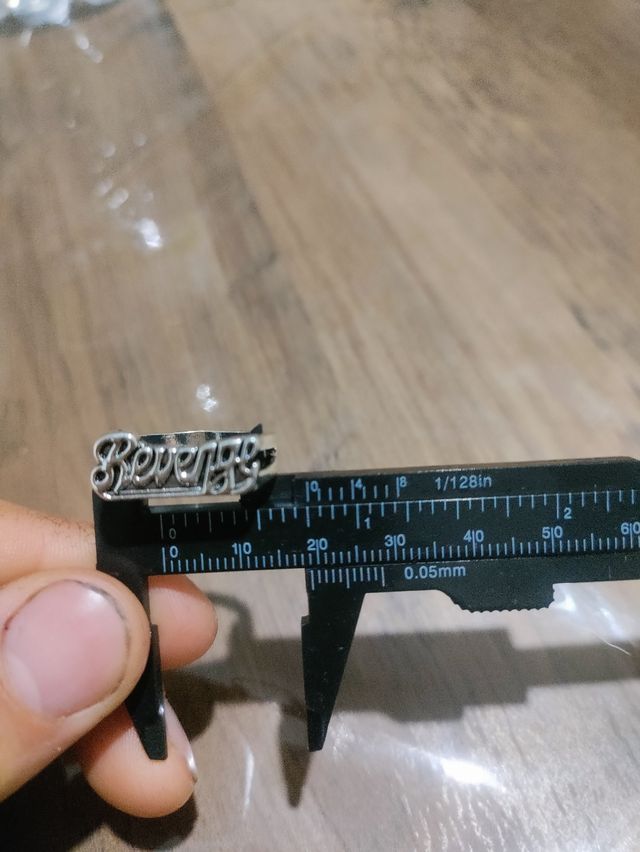 Set 3 anelli con taglie varie come in foto.. 