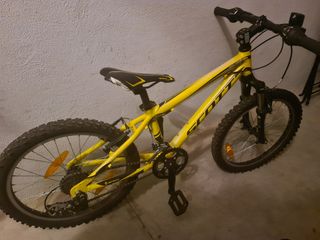 BICICLETA MONTAÑA SCOTT