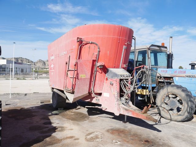 Remolque KUHN EUROMIX 2070