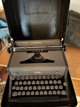 Máquina de escribir Royal
