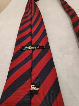 CORBATA A RAYAS PARA HOMBRE