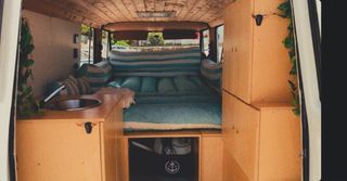 Mercedes-Benz N1300 1980