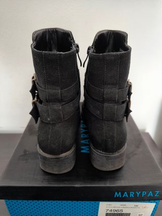 Botines negros talla 37