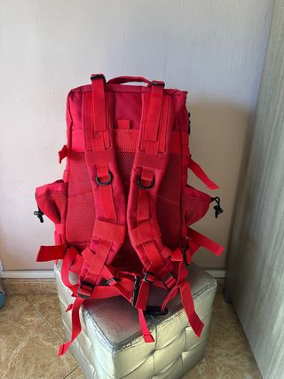 Mochila tactica roja impermeable 45 L