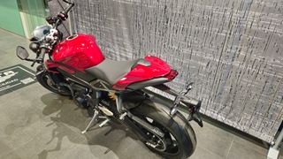 TRIUMPH STREET TRIPLE RS