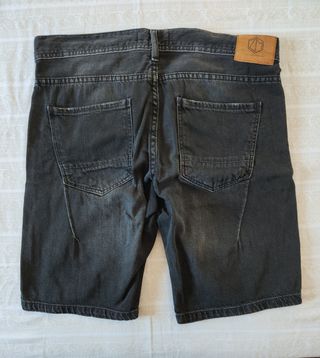 Bermuda Zara. T. 42