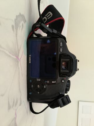 Cámara Canon Eos 550D