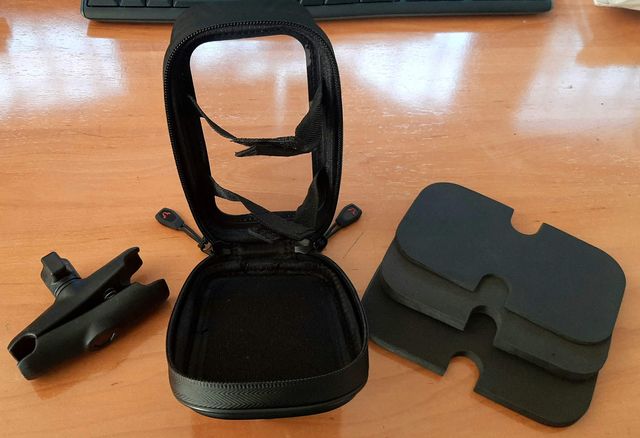 Estojo impermeável Sw-Motech para GPS e Smartphone