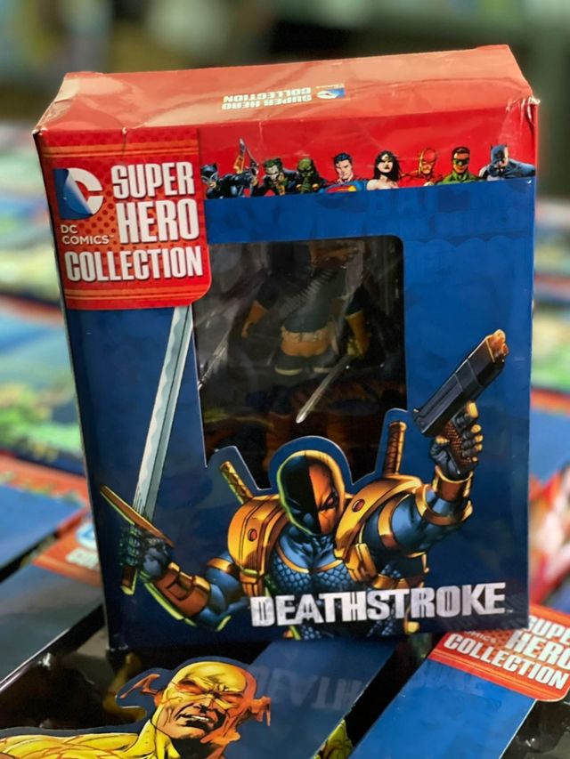 Deathstroke DC comics super Hero  