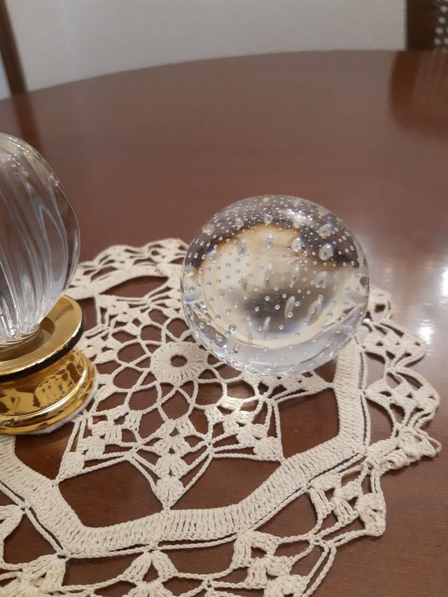 Due ciotole in vetro