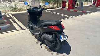 Yamaha XMAX 125 MOTOR NUEVO