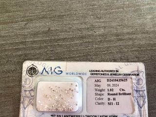 90 brillantes naturales certificados