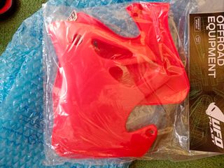 Aletas de depósito honda cr