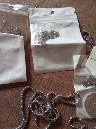 Gran lote de cadenas bisutería