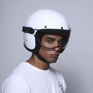 Pantalla DMD para casco cafe racer