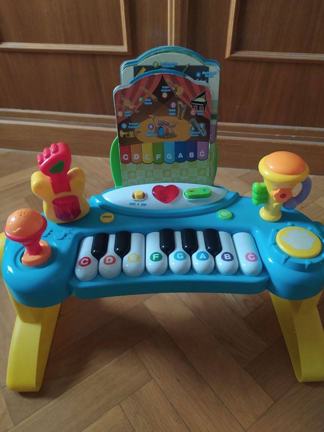 Piano juguete