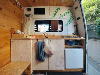 Furgo camperizada