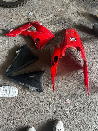Plasticos de gas gas 250