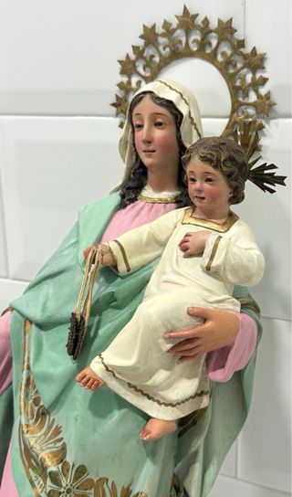 ESPECTACULAR VIRGEN MARÍA AUXILIADORA OLOT