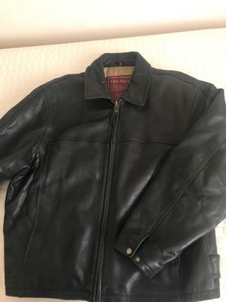 Chaqueton hombre .Cuero negro