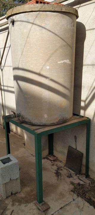Depósito de agua 300Litros