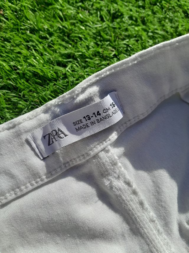 vaqueros blancos Zara 13-14
