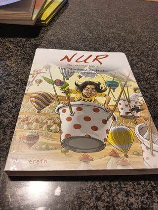 NUR eta ortzadar txoria