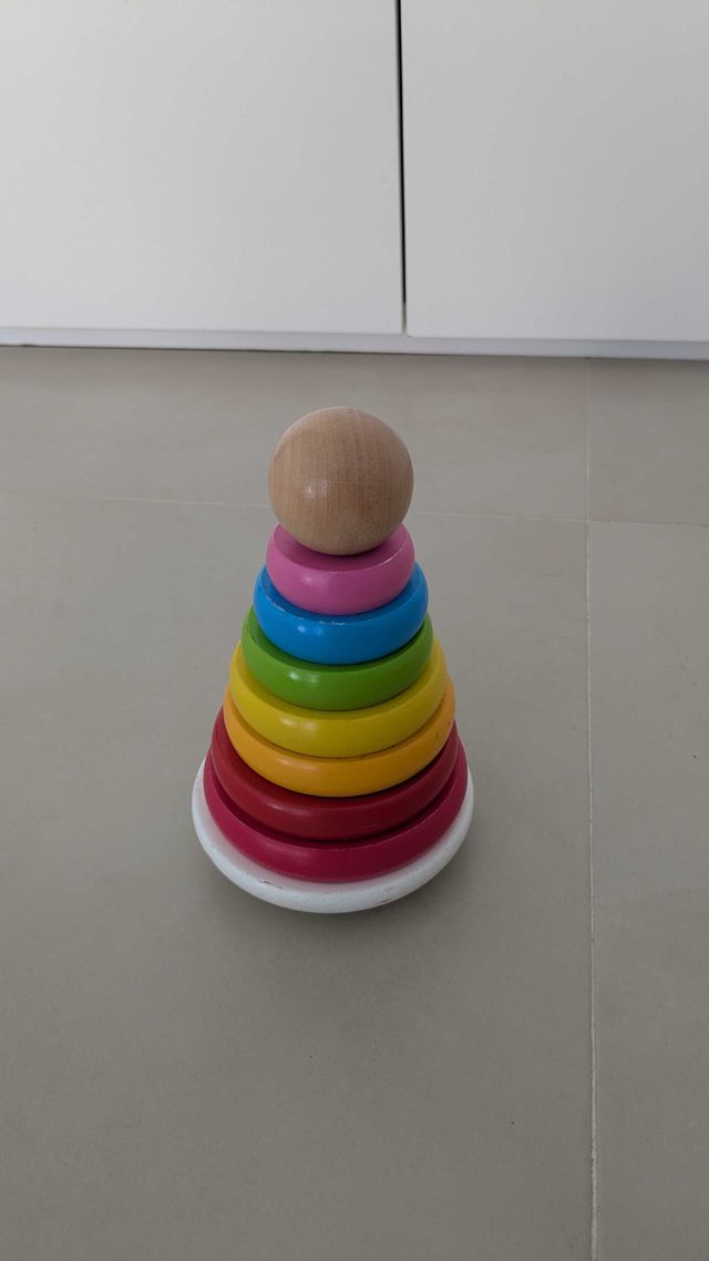 Juguetes Montessori de madera