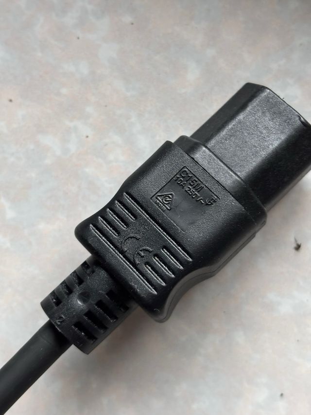 Cavo tv/monitor/pc alimentazione