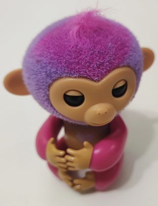 Fingerling monito bebé