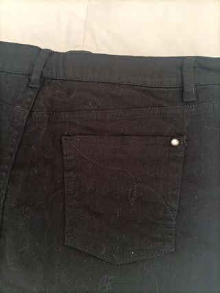 Minifalda vaquera negra