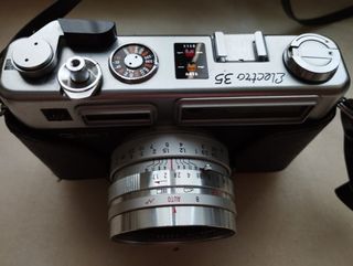 Cámara de fotos Yashica