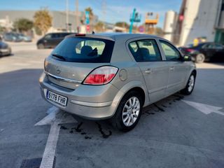 Opel Astra 2006